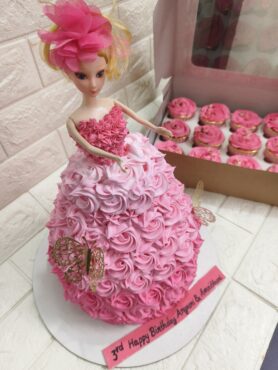 Barbie cake